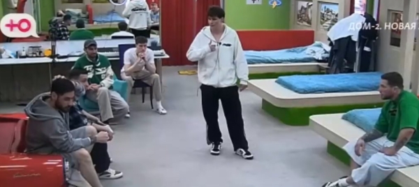 Дмитрий Калашников покинул Дом 2, Вова Балан отомстил сопернику? Дмитрий Калашников покинул Дом 2, Вова Балан отомстил сопернику?