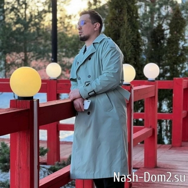 Руслан Асланов нашёл причину холодности Карины Тетуевой Руслан Асланов нашёл причину холодности Карины Тетуевой