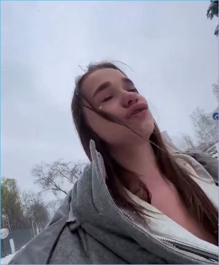 Сериал Яны Тырлышкиной может сорваться из-за поведения таксиста, высадившего её из машины Сериал Яны Тырлышкиной может сорваться из-за поведения таксиста, высадившего её из машины