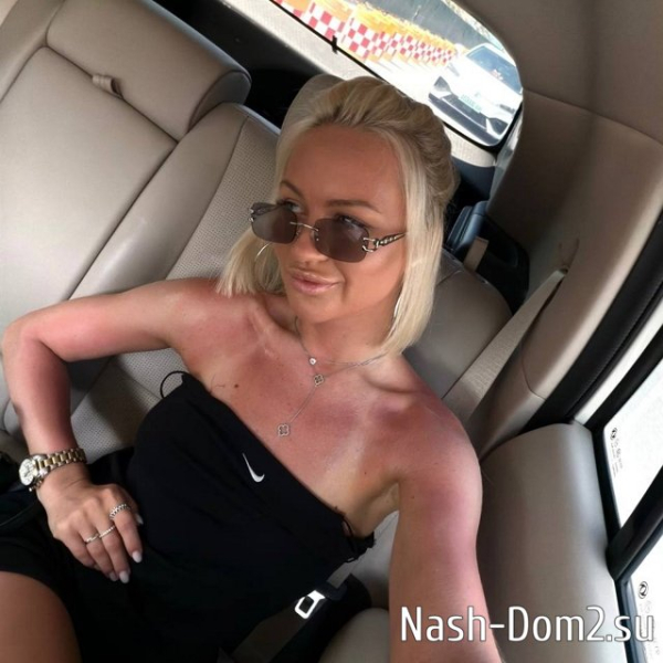 Элине Рахимовой не удалось проститься с прошлым Элине Рахимовой не удалось проститься с прошлым