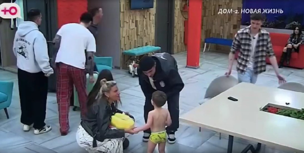 Зрители Дома 2 нашли новый повод для осуждения Виктории Салибековой Зрители Дома 2 нашли новый повод для осуждения Виктории Салибековой