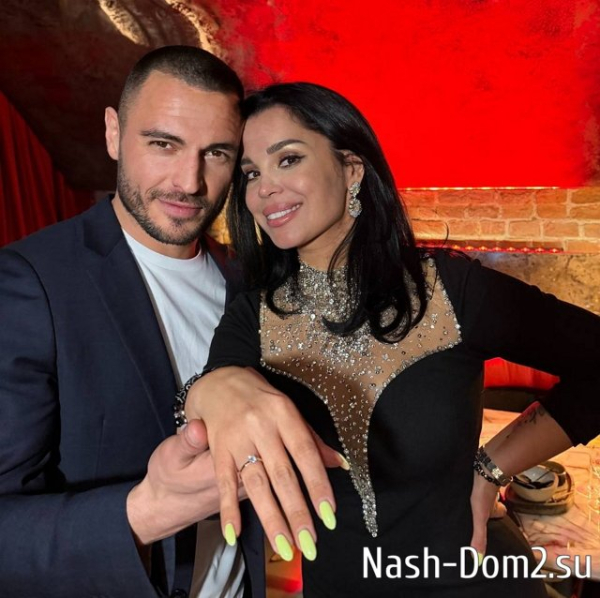 Константин Волгин позвал замуж Юлию Колисниченко Константин Волгин позвал замуж Юлию Колисниченко