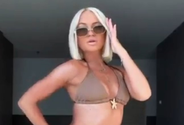 Элина Рахимова хранит молчание о своём новом проекте Элина Рахимова хранит молчание о своём новом проекте