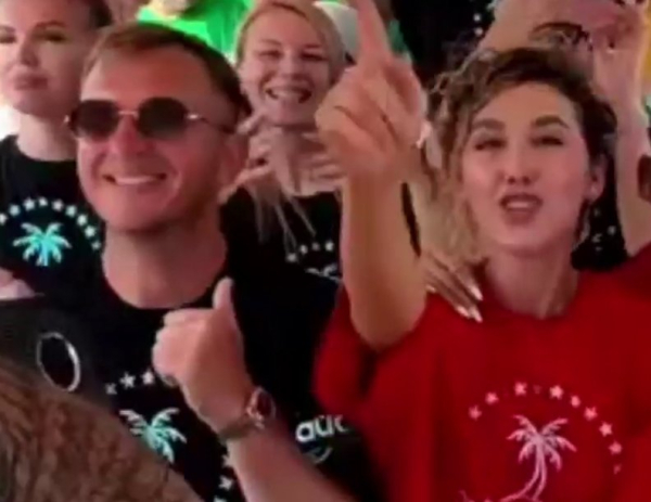 Елена Тепловодская рассказала про новую девушку Ильи Яббарова Елена Тепловодская рассказала про новую девушку Ильи Яббарова