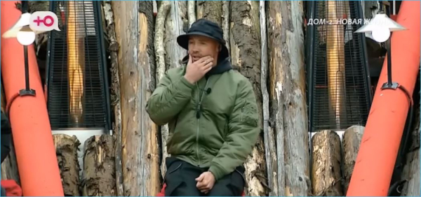 Андрей Черкасов удивляется, что Хорошевы за полгода не развелись Андрей Черкасов удивляется, что Хорошевы за полгода не развелись