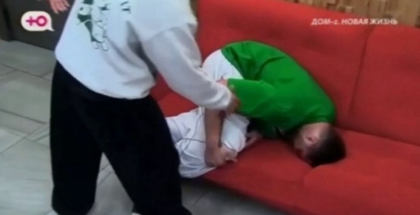 Дмитрий Калашников считает Владимира Балана слишком агрессивным и несдержанным Дмитрий Калашников считает Владимира Балана слишком агрессивным и несдержанным