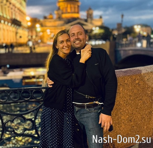 Мария Круглыхина перестала скрывать свою 4-ю беременность Мария Круглыхина перестала скрывать свою 4-ю беременность