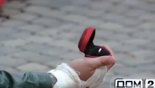 Нонна Щукина ответила "нет" на предложение Вовы Балана Нонна Щукина ответила "нет" на предложение Вовы Балана