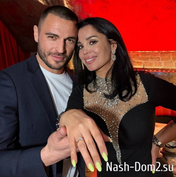 Подписчицы Юлии Колисниченко в шоке от её кудрей Подписчицы Юлии Колисниченко в шоке от её кудрей