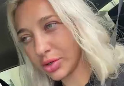 Максим Колесников после Насти Стецевьят переключился на другую девушку Максим Колесников после Насти Стецевьят переключился на другую девушку