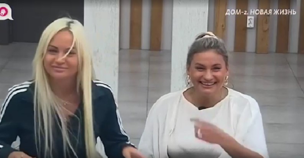Стало известно, как Элина Рахимова выиграла конкурс по "озвучке" Стало известно, как Элина Рахимова выиграла конкурс по "озвучке"