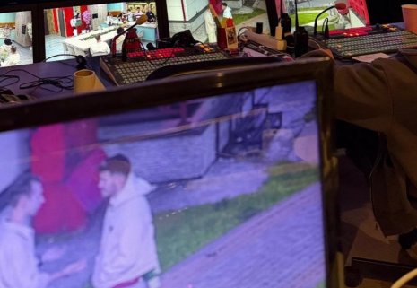 Сергей Хорошев устроил на Поляне разборки с Артёмом Рышковским Сергей Хорошев устроил на Поляне разборки с Артёмом Рышковским