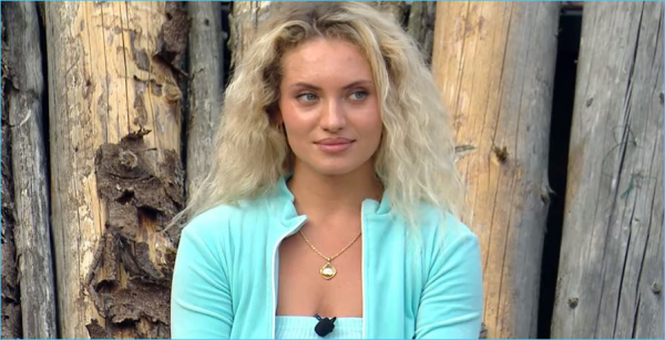 Галина Маковская опасается коварства Саши Ницман, которая может увести у неё Адеева Галина Маковская опасается коварства Саши Ницман, которая может увести у неё Адеева