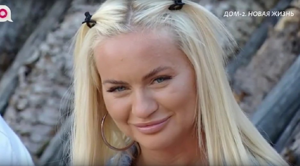 Элина Рахимова решила задеть Ермакову, провоцируя её маму Элина Рахимова решила задеть Ермакову, провоцируя её маму