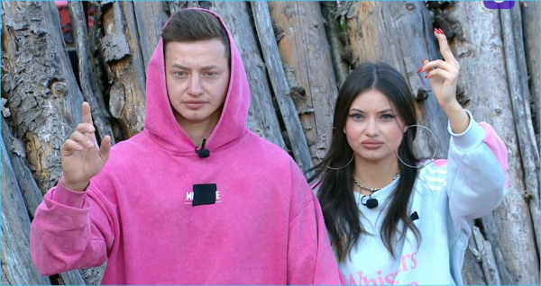 Как Элина Рахимова подсолила жизнь паре Клочковой и Петухова Как Элина Рахимова подсолила жизнь паре Клочковой и Петухова