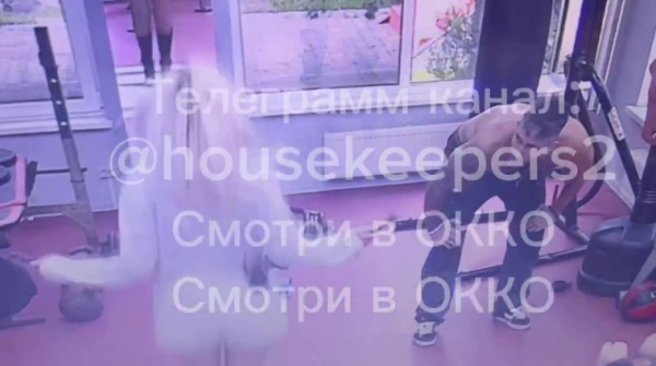 Вероника Строгонова показалась Игорю Григорьеву интересной и сочной Вероника Строгонова показалась Игорю Григорьеву интересной и сочной