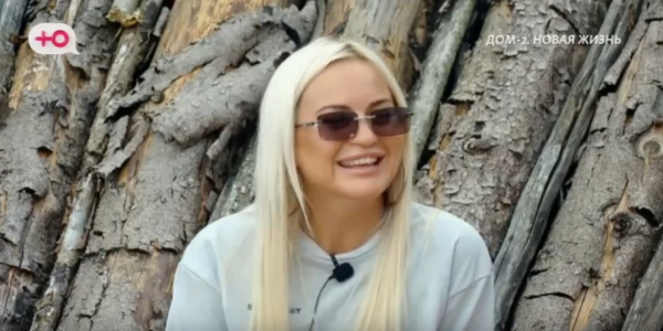 Карина Клочкова не хочет быть похожей на Элину Рахимову Карина Клочкова не хочет быть похожей на Элину Рахимову