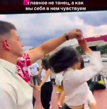 Карина Клочкова развеяла слухи о том, что Евгений Петухов её брат Карина Клочкова развеяла слухи о том, что Евгений Петухов её брат