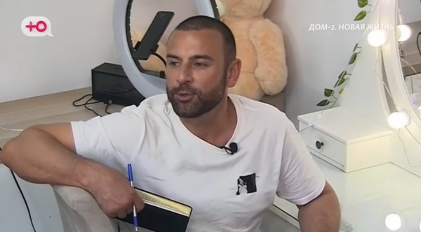 Алексей Адеев сообщил, что покинул Дом 2 Алексей Адеев сообщил, что покинул Дом 2