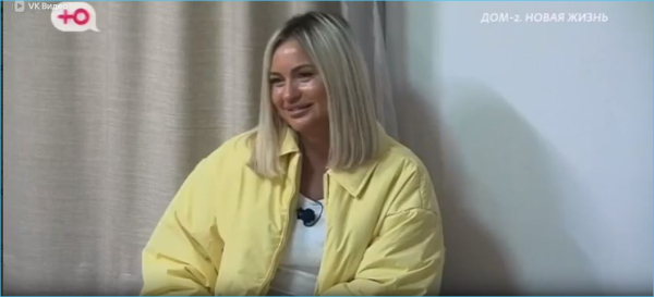 Как Элина Рахимова чувствует себя влюбленной девушкой Как Элина Рахимова чувствует себя влюбленной девушкой